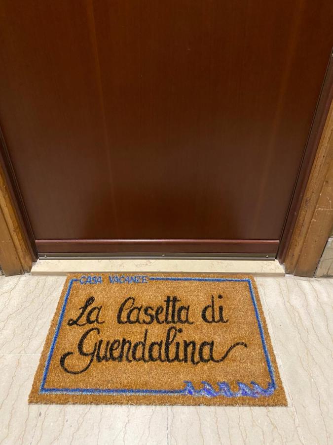 La Casetta Di Guendalina ليدو دي أوستيا المظهر الخارجي الصورة